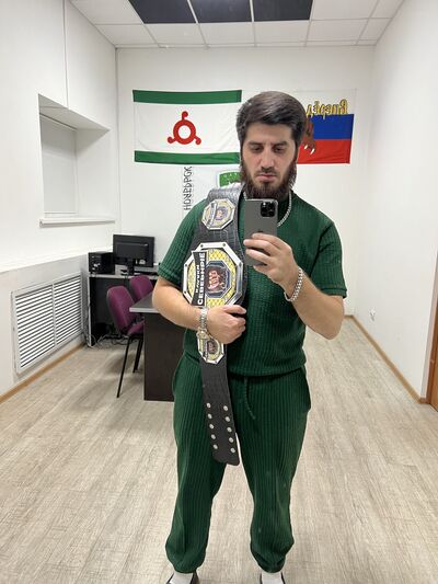  ,   Muslim, 33 ,   ,   