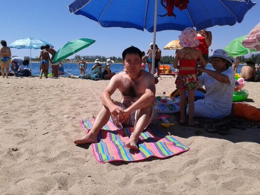  ,   Akyl, 42 ,   