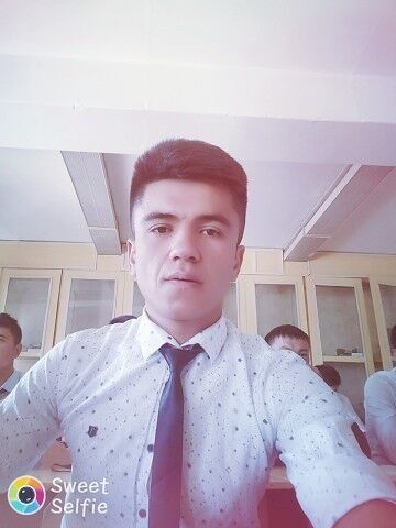 ,   Macho, 31 ,   