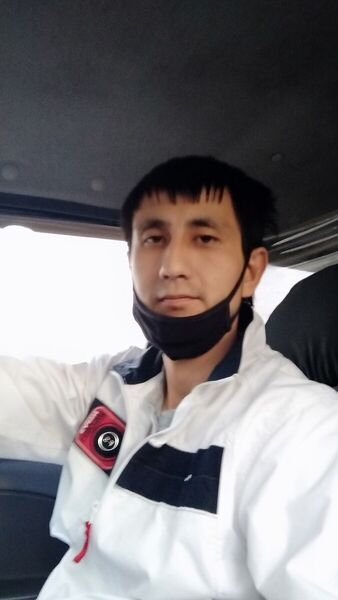  ,   Maqsud, 32 ,  
