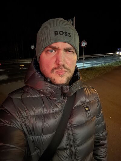  Langenhagen,   Vasiliy, 38 ,   ,   