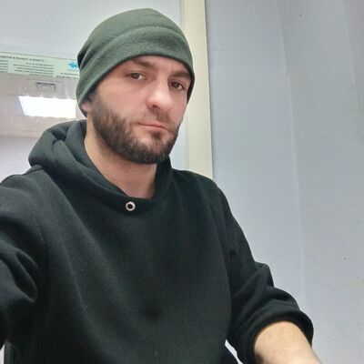  ,   Maksim, 39 ,   ,   , c 