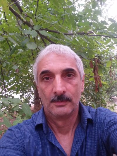  ,   Gena, 64 ,   