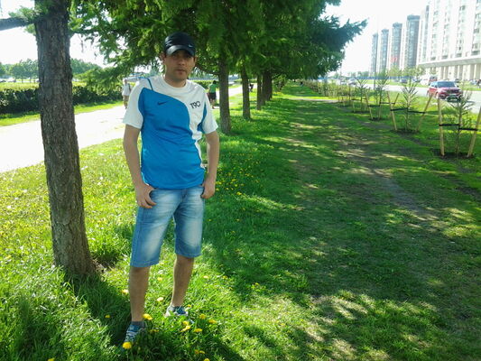 ,   Shox, 37 ,   