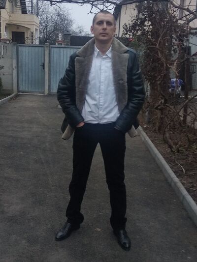  ,   Dima, 38 ,  