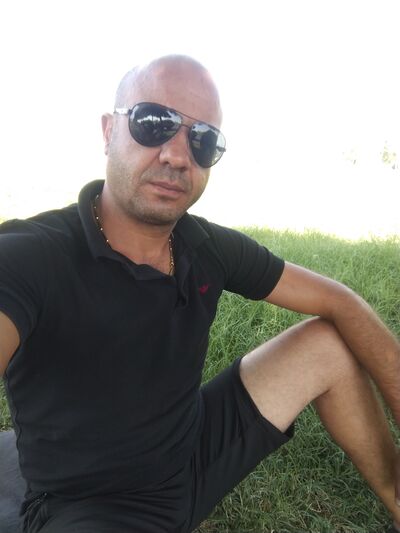  ,   Hayk, 39 ,   ,   