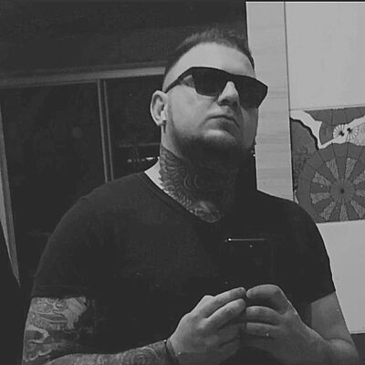  ,   Max, 33 ,   ,   