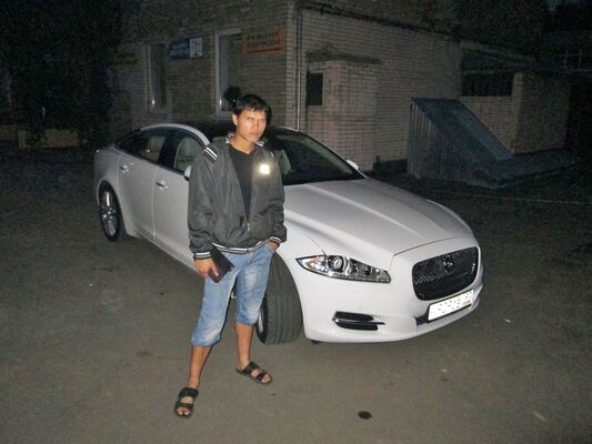  ,   Albert, 37 ,   ,   , c 