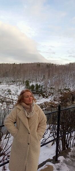  ,   Anastasia, 49 ,   c , 