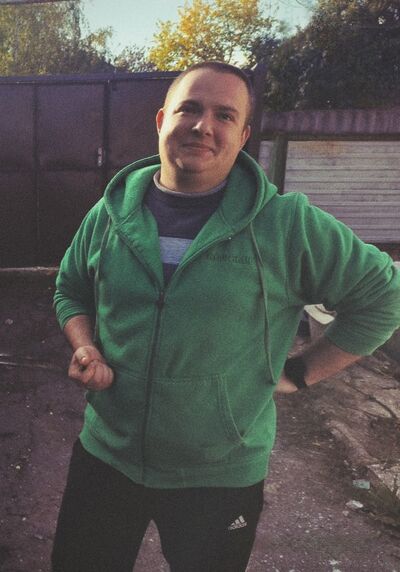  ,   Michael, 28 ,   ,   