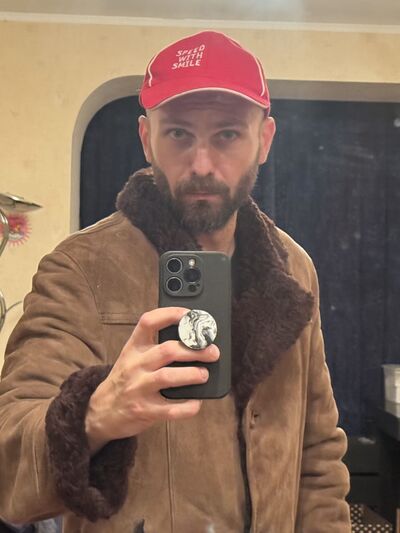  ,   Aleksandr, 40 ,   ,   