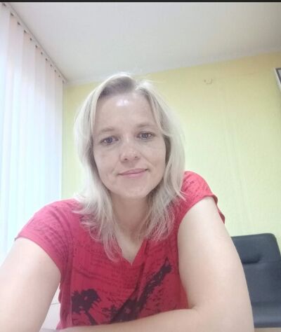  ,   Elena, 46 ,  