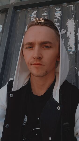  ,   Tim, 21 ,   ,   