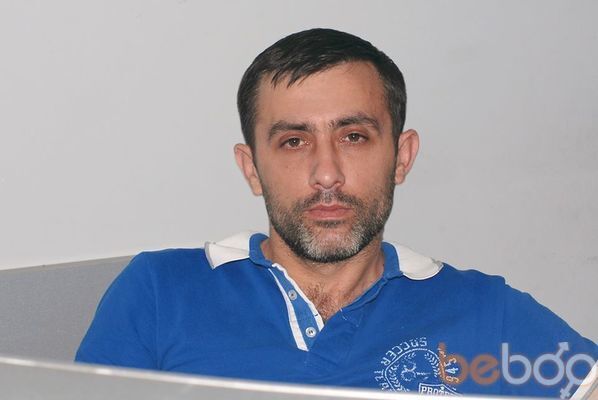  3836948  Nikoloz, 48 ,    