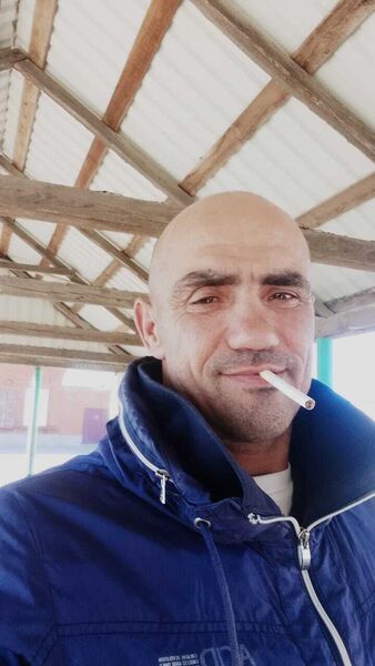  ,   Ruslan, 40 ,   ,   , 