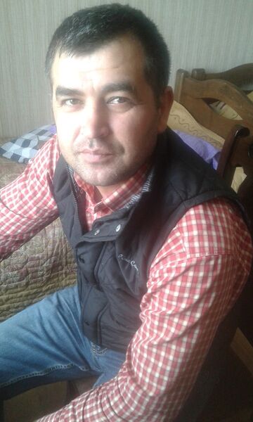  ,   Jimi, 48 ,   