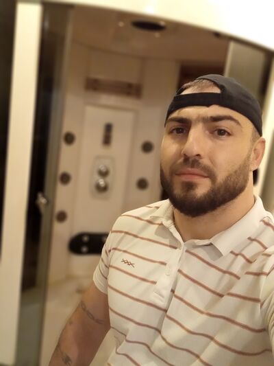  ,   Niko, 31 ,   ,   