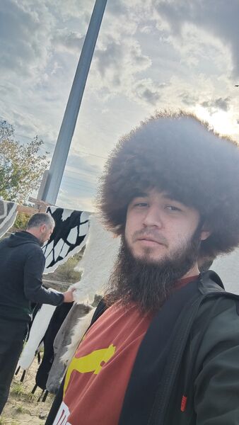  ,   Ali, 27 ,   ,   