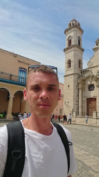  ,   Viktor, 36 ,   ,   , c , 