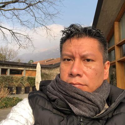  Vedano Olona,   Xavier, 45 ,   ,   , c , 