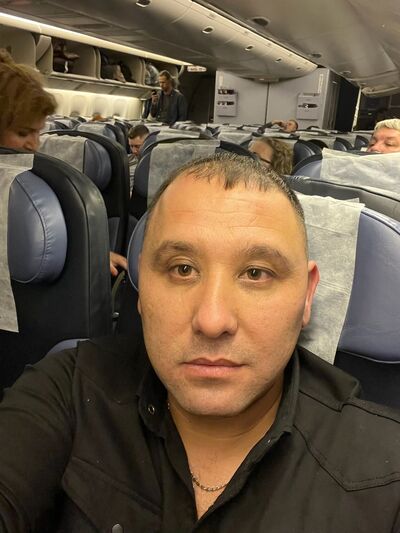 --,   , 33 ,   