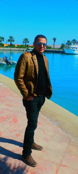  ,   Tito, 43 ,   ,   