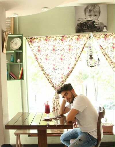  ,   Alireza, 33 ,   ,   , c 