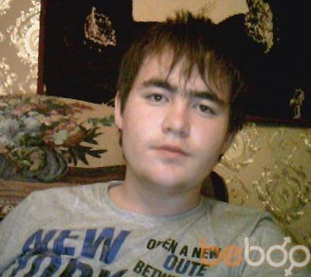  ,   Aziz, 32 ,   ,   , c 