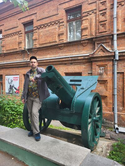  ,   Denis, 43 ,   ,   , c 
