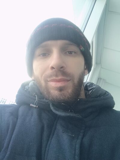  ,   Marat, 35 ,   ,   