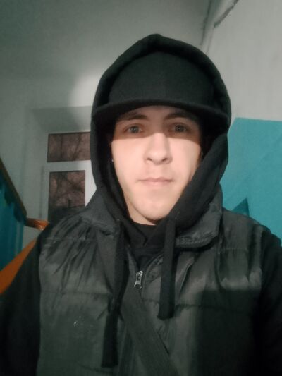  ,   Andrey, 28 ,   ,   