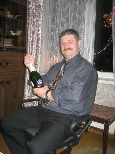 ,   Anatolij, 62 ,   
