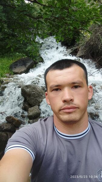  ,   Behzodjon, 25 ,   ,   