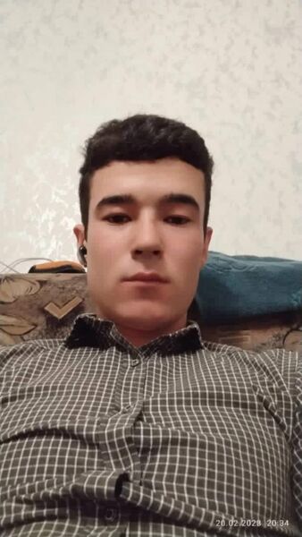  ,   Ali, 22 ,   ,   , c , 