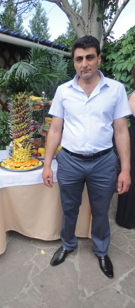  ,   Arman, 28 ,   ,   , c 