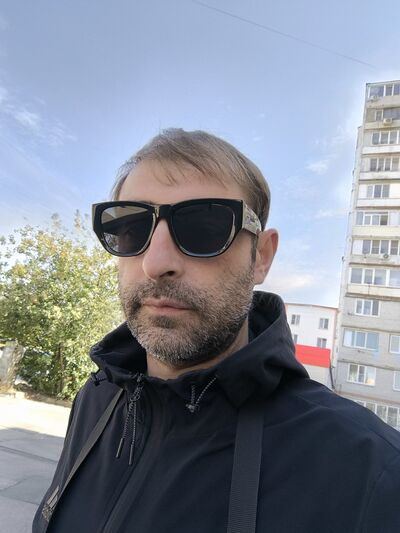  ,   Kasper, 42 ,   ,   