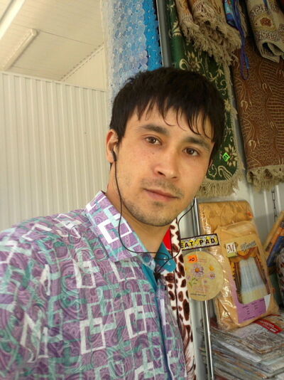  ,   Bek, 33 ,   