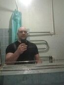  7518018  Sergei, 44 ,    -