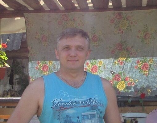  ,   Denis, 40 ,   ,   , c 