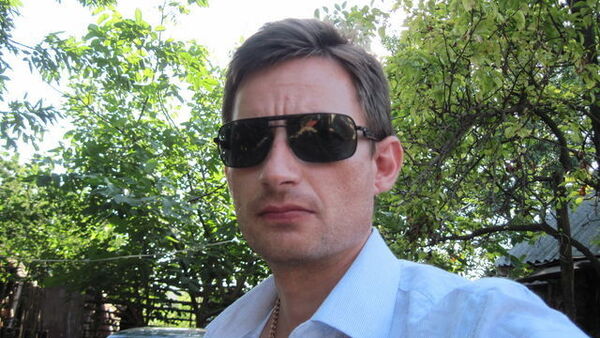  ,   Alex, 41 ,   ,   , c 