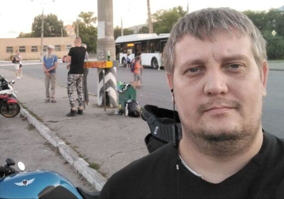  ,   Ivan, 34 ,   c 