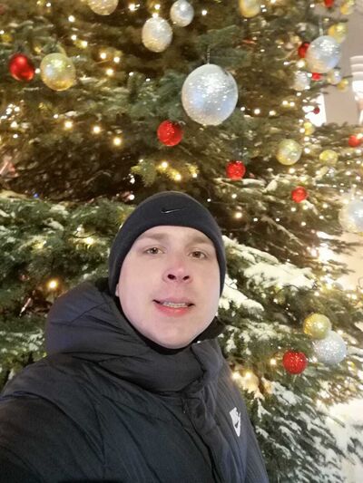   ,   Anton, 33 ,   ,   