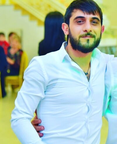  ,   Martin, 34 ,   ,   , c , 