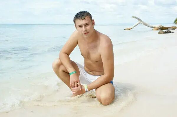  ,   Alex, 41 ,   , 