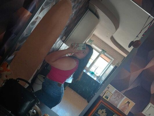  ,   Veronika, 23 ,   ,   