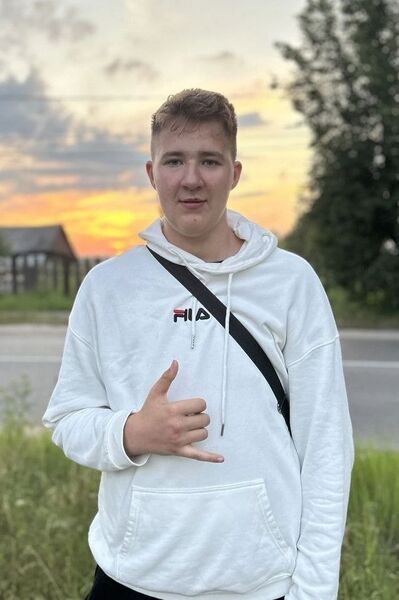  ,   Igor, 20 ,   ,   