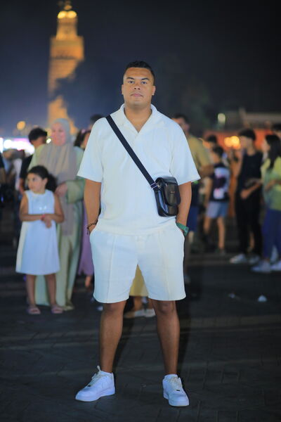  ,   Amine, 27 ,   ,   , c , 