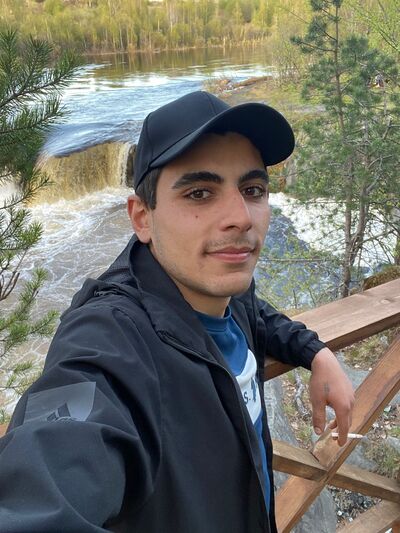  ,   Vahe, 24 ,   ,   