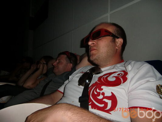  -,   Artur, 42 ,   