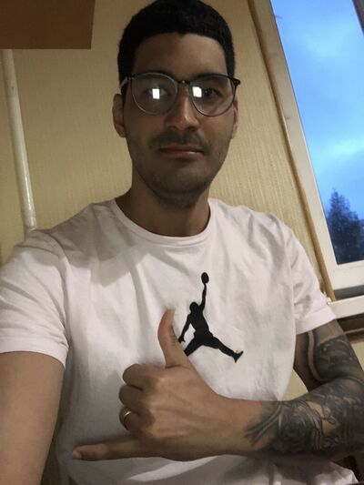  ,   Eddy, 29 ,   ,   